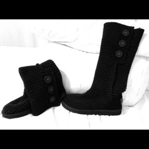UGG Classic Cardy Boots - Black Size 8